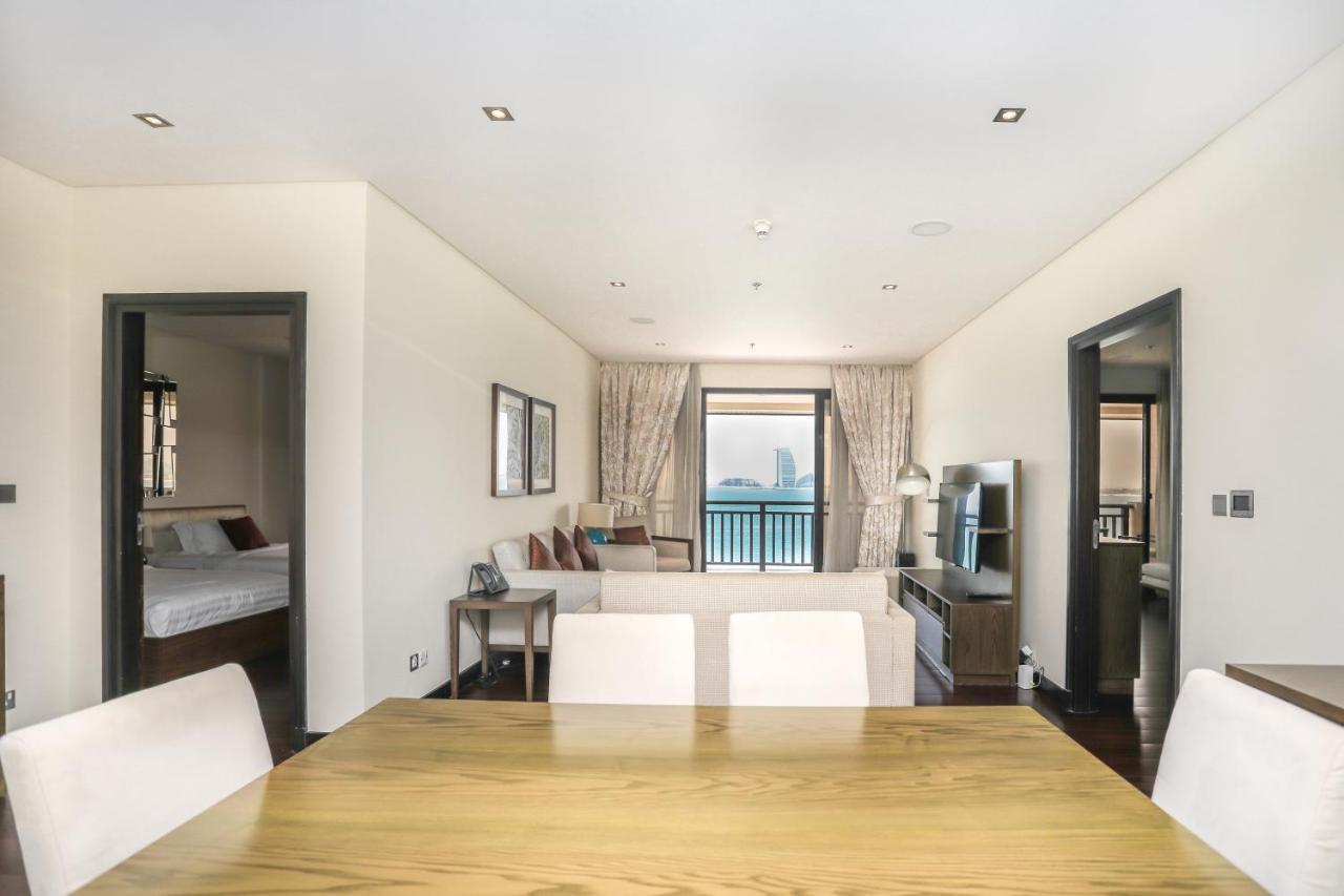 Signature Living Resort Apartments With Private Beach And Laguna Pool , Palm Jumeirah Dubai Buitenkant foto