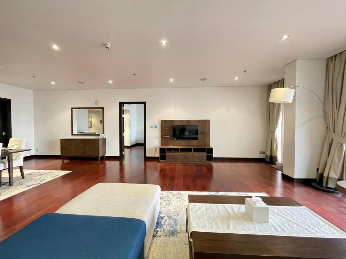 Signature Living Resort Apartments With Private Beach And Laguna Pool , Palm Jumeirah Dubai Buitenkant foto